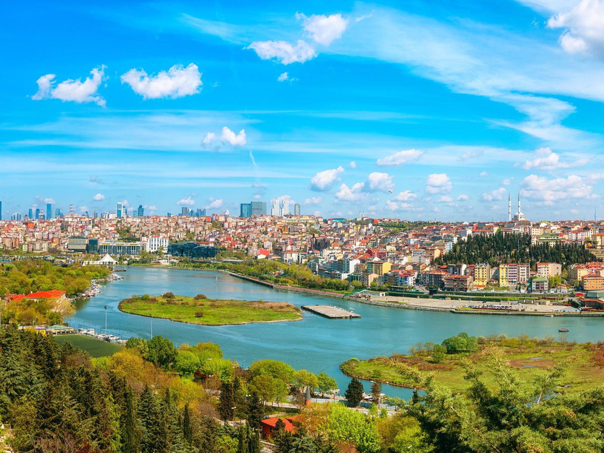 뫼벤픽 이스탄불 호텔 골든 혼 외부 사진 View of Edirne